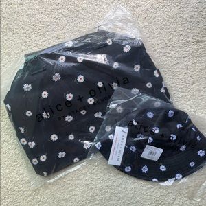 alice + olivia daisy bucket hat and duffel bag